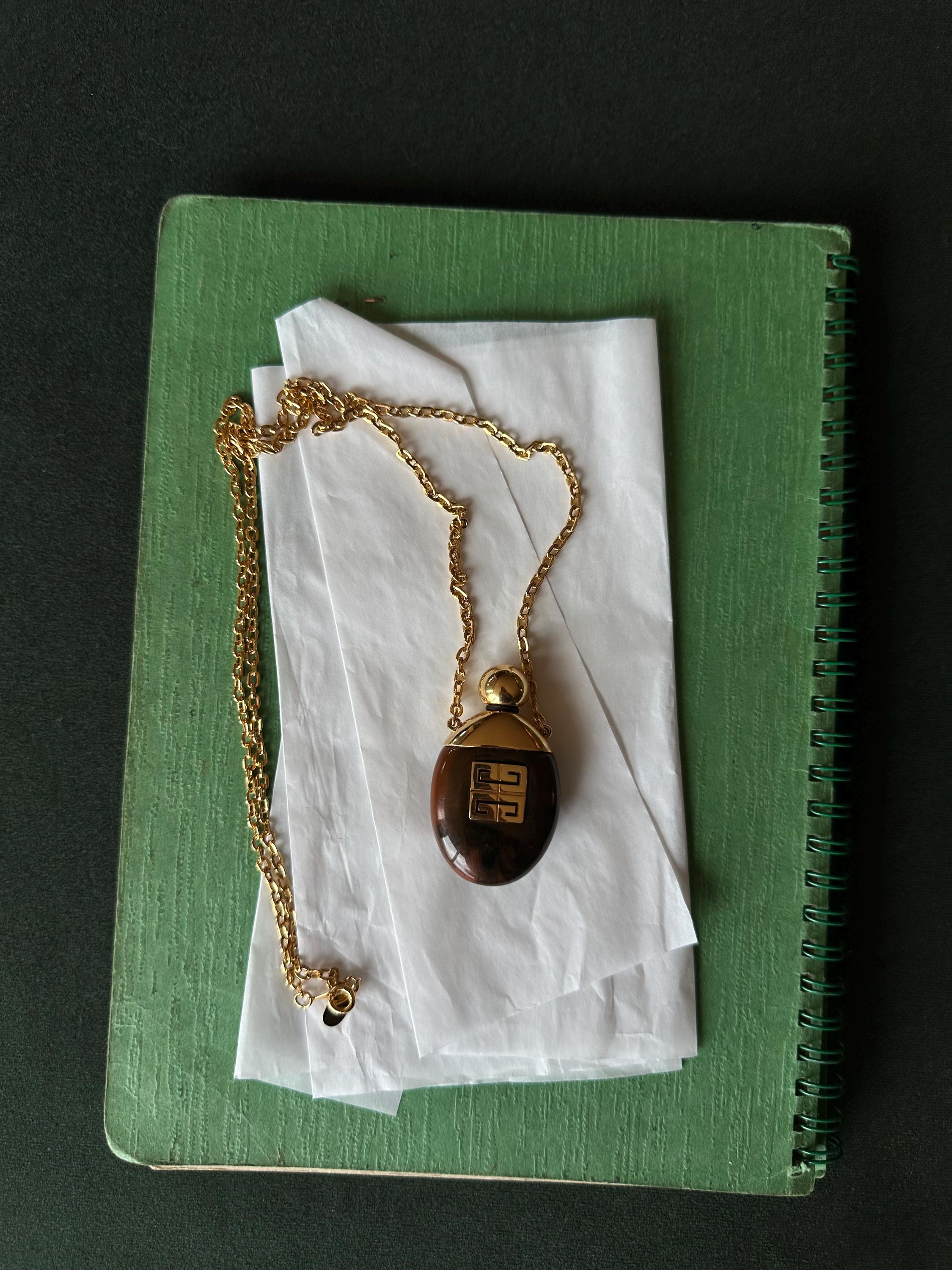 B6026【ヴィンテージ】ジバンシー　香水瓶ネックレス Givenchy Perfume Bottle Necklace - Etsy