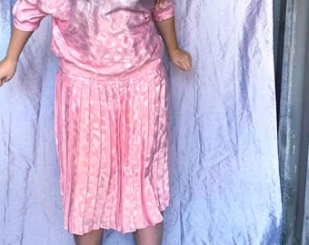 Vintage Baby Pink Satin Set – 80s 90s Couture Style Batwing Top & Peplum Pleated Skirt Wedding Guest Set