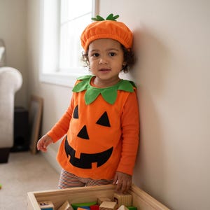 Baby Pumpkin Costume Set – Soft Polyester Romper, Toddler Jack-o'-Lantern Outfit