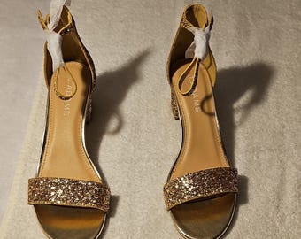 J. Adams Gold Synthetic Strappy Block Heel Glitter Sandals Buckle Women's 6.5