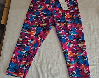 Leggings capri multicolor abstractos para mujer Tommie Copper, talla L, nailon y elastano.