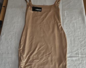 Lushous Women's Full Slip Beige Size L Regulowane ramiączka Poliester Spandex
