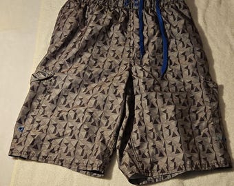 Bañador tipo slip geométrico para hombre del Beverly Hills Polo Club, color gris y negro, talla M, forrado.