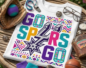 Go Spurs Go PNG, diseño de camiseta de baloncesto Fiesta, sublimación Retro Bow Game Day, descarga digital para aficionados al deporte en rosa y verde azulado