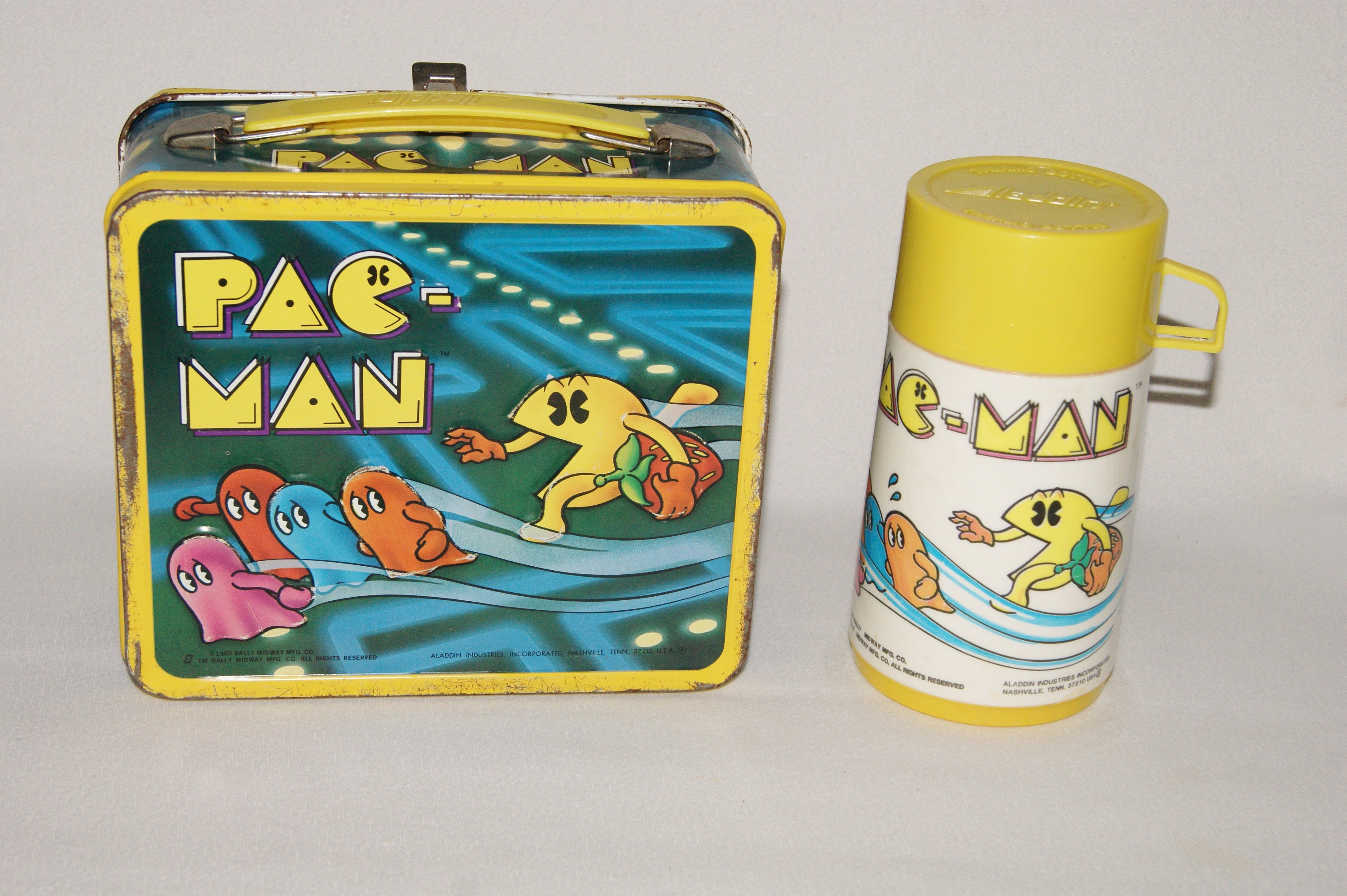 Vintage 1983 Aladdin Midway Pac Man Video Game Plastic Lunch Box