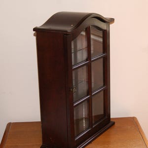 20&quot; Wall Mount Curio Display Case