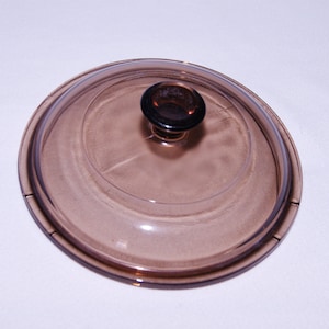 PYREX 7 1/2&quot; Replacement Glass Lid - Vision Cranberry - 24 V1.5C