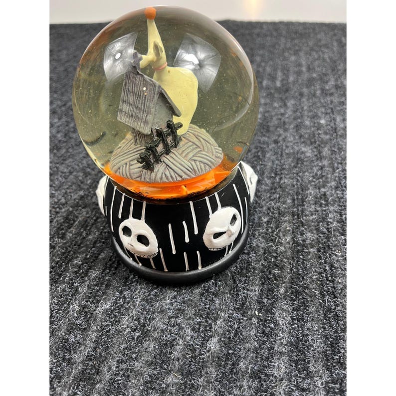 Disney Nightmare Before Christmas Zero Musical Snow Globe Jack Skellington Base image 4