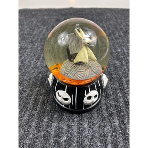Disney Nightmare Before Christmas Zero Musical Snow Globe Jack Skellington Base image 1