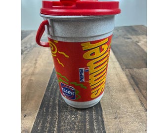 Vintage Pepsi Summer Beach Blast Plastic Travel Mug Cup with Lid Red Yellow
