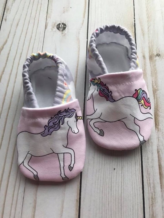 Stivaletti per neonati con unicorno Italia