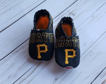 Boys Clarks Pirate Themed Slippers 'Movello Oz' 