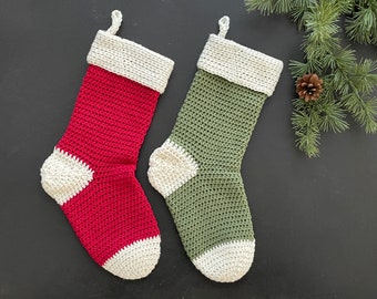 Classic Christmas Stockings - EASY CROCHET PATTERN