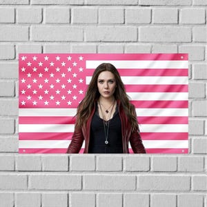 Arazzo da parete con bandiera americana di Scarlet Witch, decorazione murale Marvel, arredamento per camera da letto di Wanda Maximoff, stendardo per fan dei supereroi