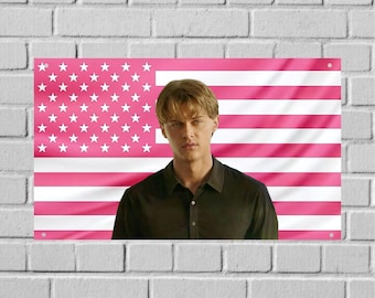 Tapiz de pared con la bandera de Estados Unidos de Conrad Fisher, decoración de habitación TSITP, arte de pared estético para dormitorio, pancarta para dormitorio de serie de televisión