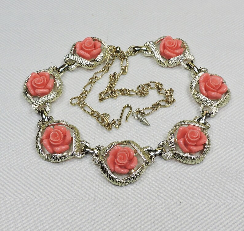 Vintage Rose Necklace Choker