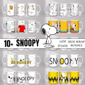 Puede incluir: Una colección de tazas de cerámica blanca con Snoopy y personajes relacionados. Los diseños incluyen a Snoopy en varias poses, tiras cómicas y patrones. También se ve el texto "10+ SNOOPY" y "11OZ MUG WRAP & 15OZ BUNDLE".