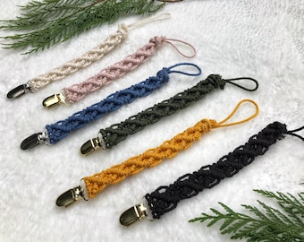 Pacifier Clip - Baby Shower Gift - New Baby Gift - Baby Nursery - Eco Friendly - Dummy Clip - Pacifier Holder - Macrame Baby - Boho Macrame