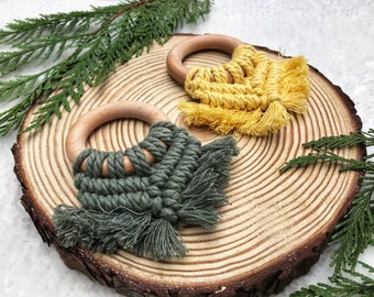 Two Macrame Teething Rings - Baby Shower Gift - Baby Registry - Baby Nursery - New Baby Gift - Eco Friendly - New Mom Gift - Boho - Organic