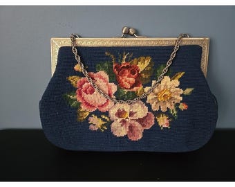 Bolso de mano vintage francés Petit Point Tapistry de punto de aguja azul con flores