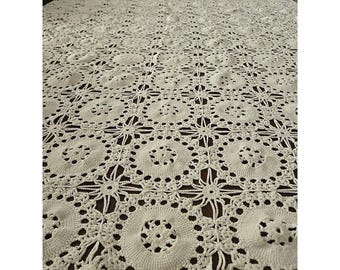 Vintage Hand Gehäkelte Ecru Tischdecke oder Bettdecke Beadspread 72 × 65" Crochet