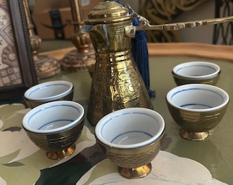 Vintage Brass Turkish Coffee Pot Set with 5 Demitasse Cups – Ornate Engraved Ibrik