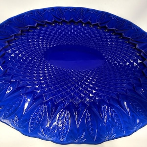Vintage Avon Royal Sapphire Cobalt Blue Glass Platter, 14 Inch Leaf Pattern Serving Plate, Blue Glass Charger, French Glassware