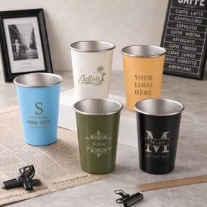 Vaso de pinta de acero inoxidable grabado a medida, regalo personalizado para despedida de soltero, recuerdo de boda para padrinos, vaso de metal para aniversario