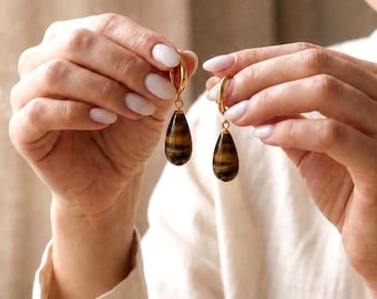 Tigerauge Teardrop Ohrringe, Gold Hoop Edelstein Ohrringe, Wasserdichte Baumeln Ohrringe, Minimalist Braun Stein Schmuck