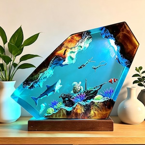 Handmade Ocean Resin Lamp, Underwater Diorama Night Light, Color Change LED Desk Lamp