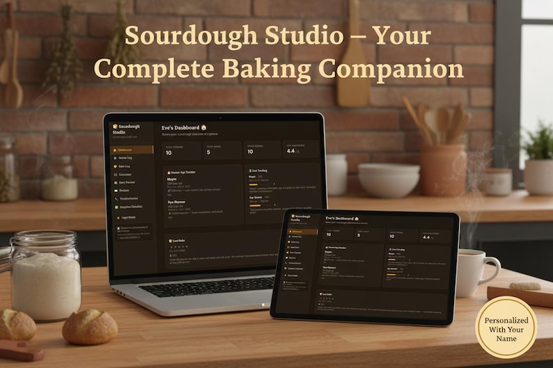 Op de afbeelding: Een laptop en tablet tonen een bakdashboard met de tekst "Sourdough Studio - Your Complete Baking Companion". De apparaten staan op een houten oppervlak met bloem, broodjes en een koffiekopje. De achtergrond is een bakstenen muur.