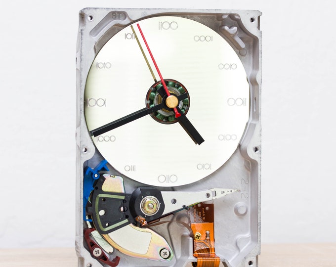 Desk Clock Recycled Computer Hard Drive Clock, HDD Clock, Gift for Dad ...