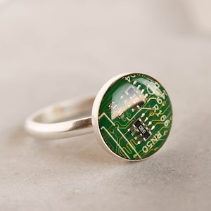 Sterling Silber Ring mit echtem recycelten Platinen Stück