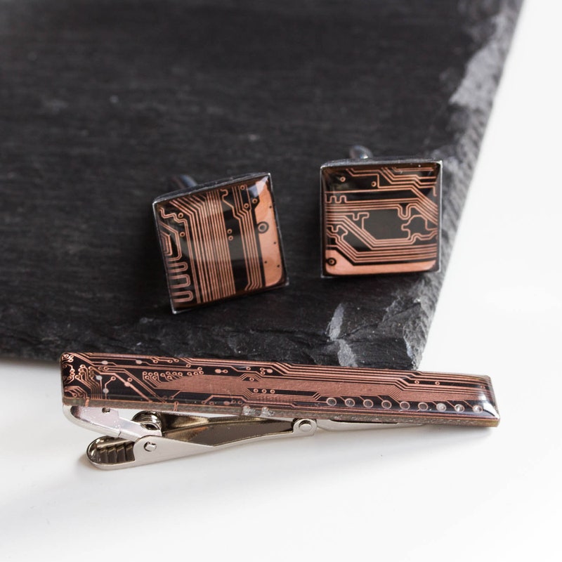 cufflink tie bar set