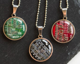 Collar con placa de circuito impreso REAL, redondo de 18 mm, regalo para aficionados a la informática, placa base de ordenador reciclada - recomputación