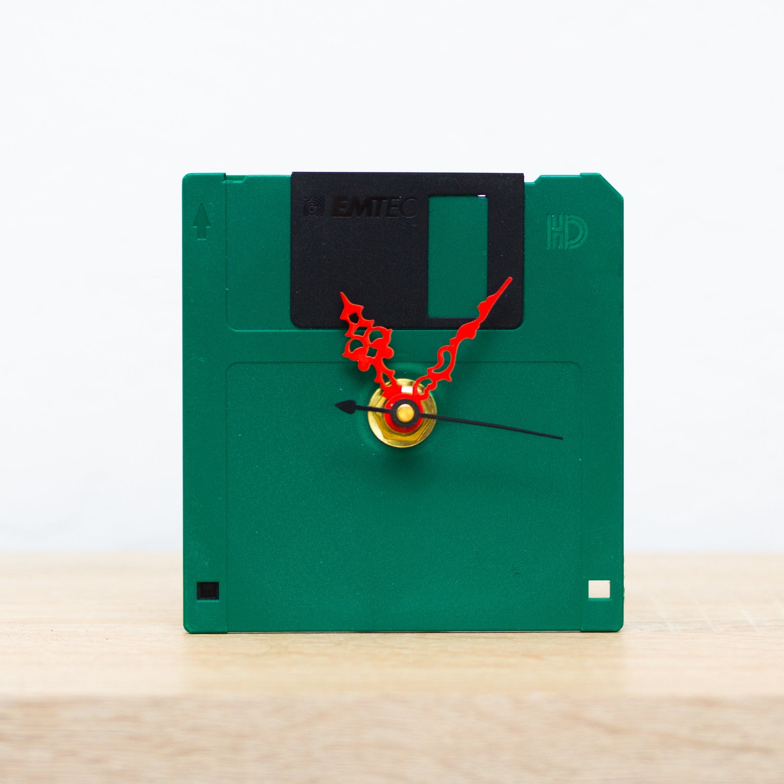 Unique Desk Clock Green Recycled Floppy Disk Clock Ready to Etsy