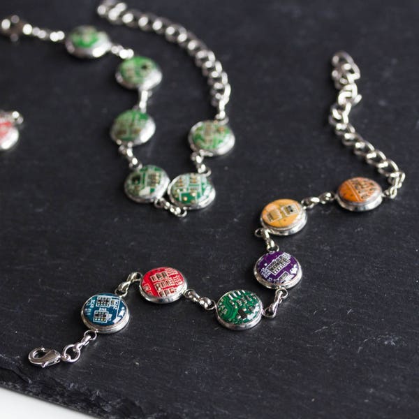 Bracelet coloré fabriqué avec un circuit imprimé recyclé, bracelet arc-en-ciel, bijoux uniques