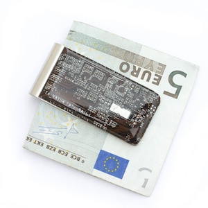 Clip para billetes: regalo geek para él, clip para billetes con circuito reciclado, regalo para esposo, regalo para padrinos de boda