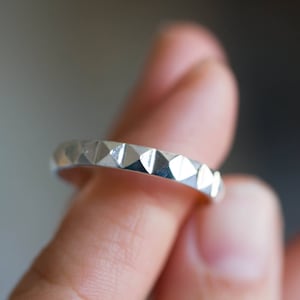 Pyramids - sterling silver ring