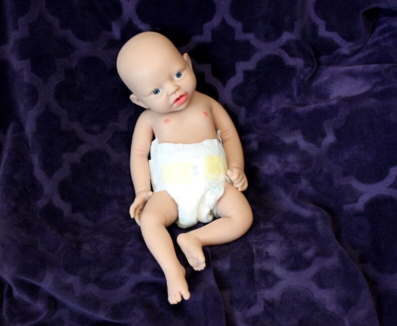 Realistic Full Body Silicone Baby Doll Reborn Preemie 14" 3.4 lbs Platinum Silicone Dolls Lifelike Real Weighted Babies Ecoflex Bathtub Baby