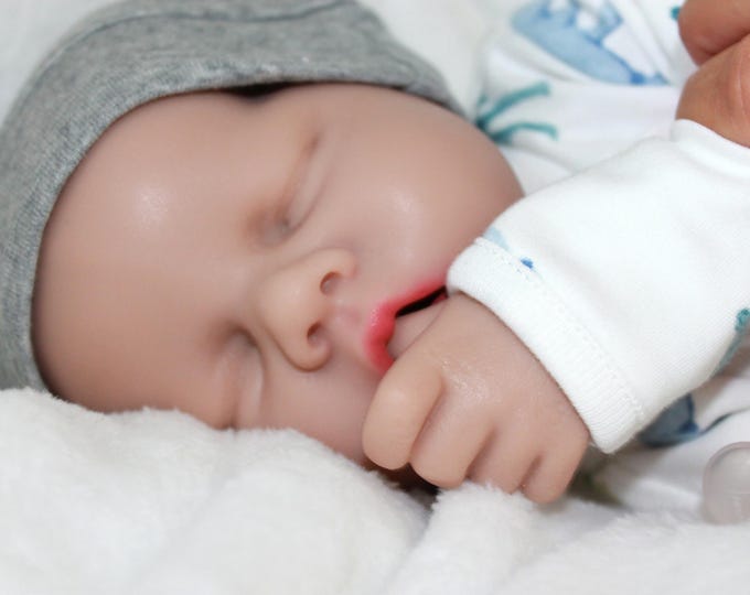 Silicone Doll 18" 6.8 pounds