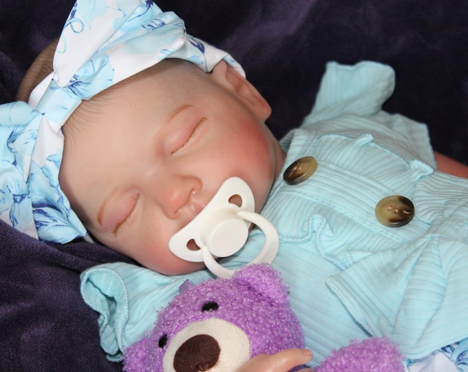 Lifelike Reborn Baby Doll 20” 2 to 8 Pounds