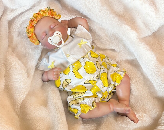 Lifelike Reborn Baby Doll 20” 2 to 8 Pounds