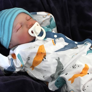 Lifelike Reborn Baby Doll 20” 2 to 8 Pounds Weighted Newborn Baby Girl/Boy Soft Heavy Baby Dolls For Children Child Friendly Gifts For Girls