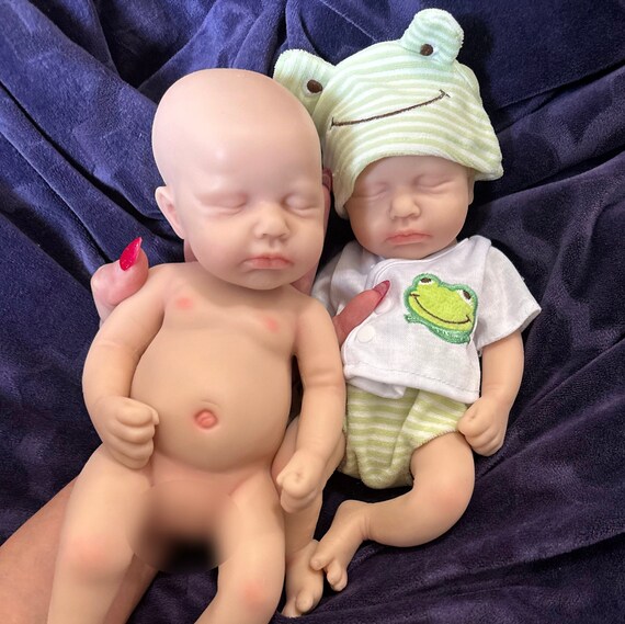 Preemie Full Platinum Silicone Doll - 12" 2.6 lbs