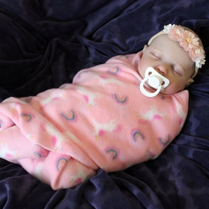 8 Pounds Weighted Newborn Lifelike Reborn Baby Doll 20 inch Baby Girl/Boy Soft Heavy Baby Dolls For Children Child Friendly First Play Dolls