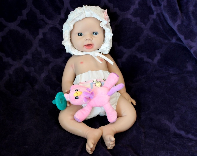 Full Silicone Doll 7.9 Pounds 20 inch