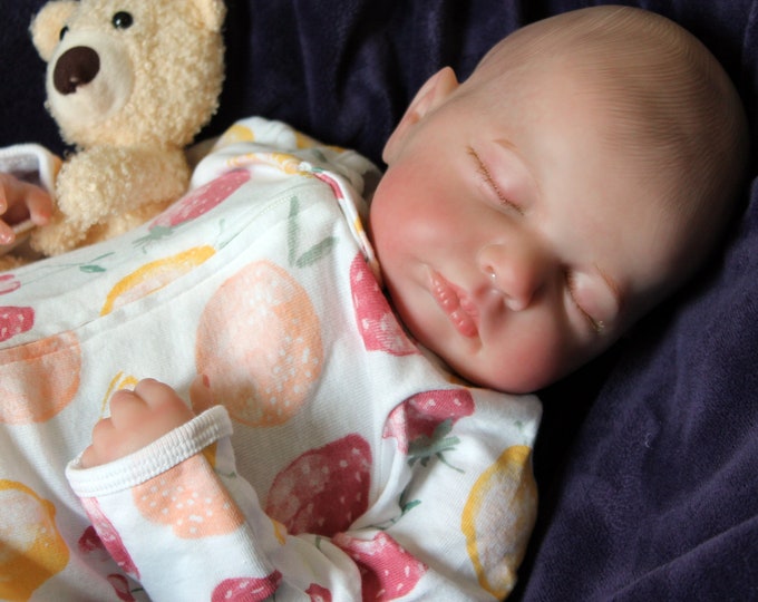 Lifelike Reborn Baby Doll 20” 2 to 8 Pounds