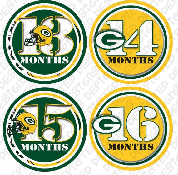 FOOTBALL month to month baby stickers - Baby monthly stickers 13 - 24 months - Bodysuit Romper Stickers - Monthly Baby Stickers - GREENBAY