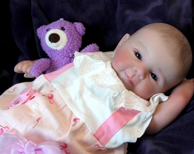 Lifelike Reborn Baby Doll 20" - Evelyn